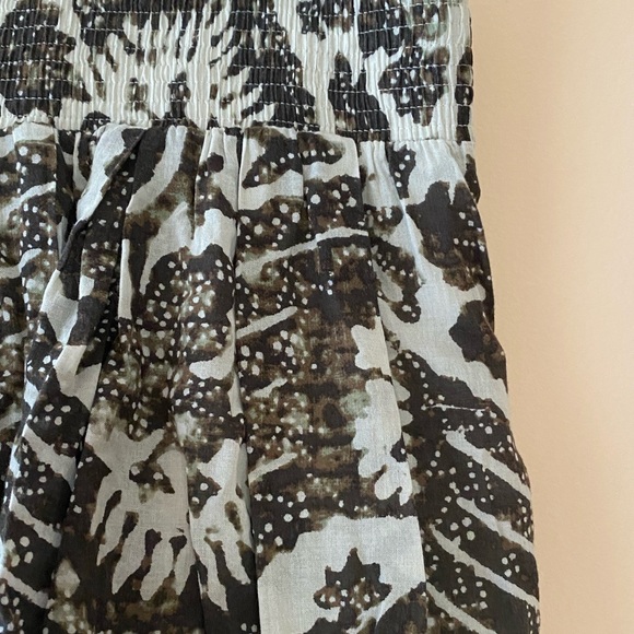 Banana Republic Pattern Skirt Size XS - Picture 6 of 8